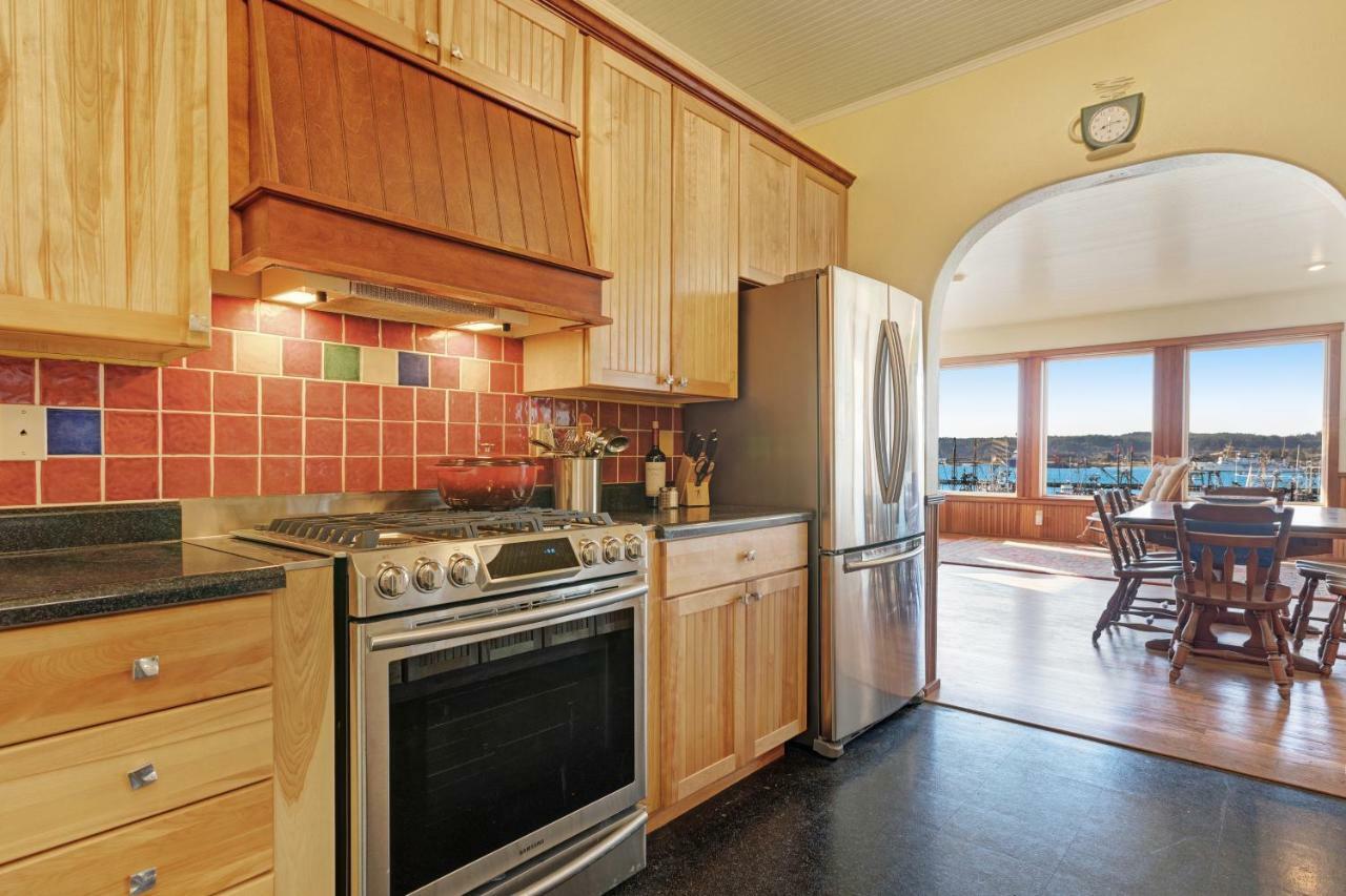 Вилла Bayfront House Ньюпорт Экстерьер фото