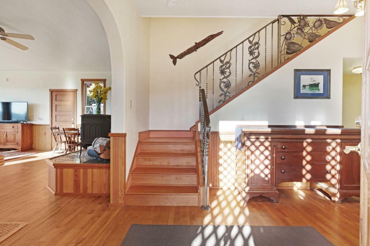 Вилла Bayfront House Ньюпорт Экстерьер фото